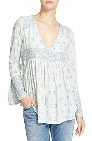 Rolling Hills Print Bell Sleeve Tunic Medium, Green Combo